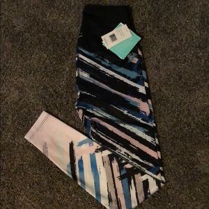 Beyond Yoga workout leggings
